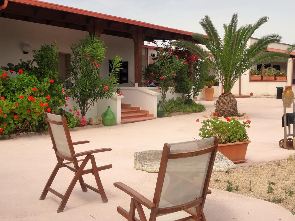 Agriturismo Casa Colonica Liliane Porto Cesareo Exterior photo